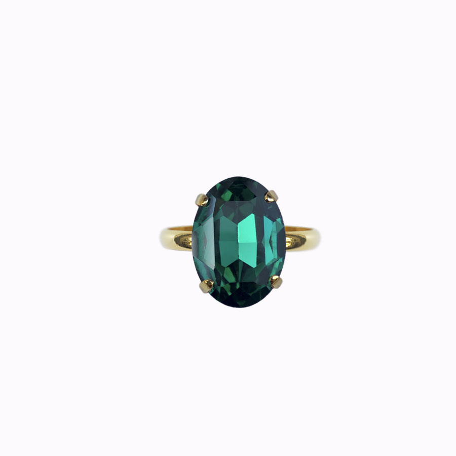 classic-oval-ring-emerald-gold