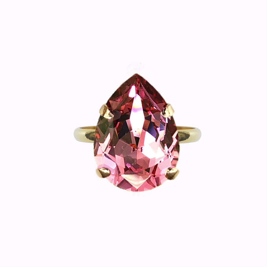 clasic-teardrop-ring-rose-gold